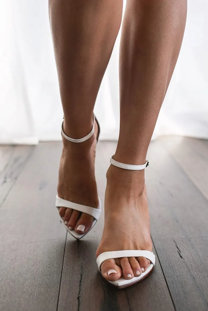 Dosa Heels White
