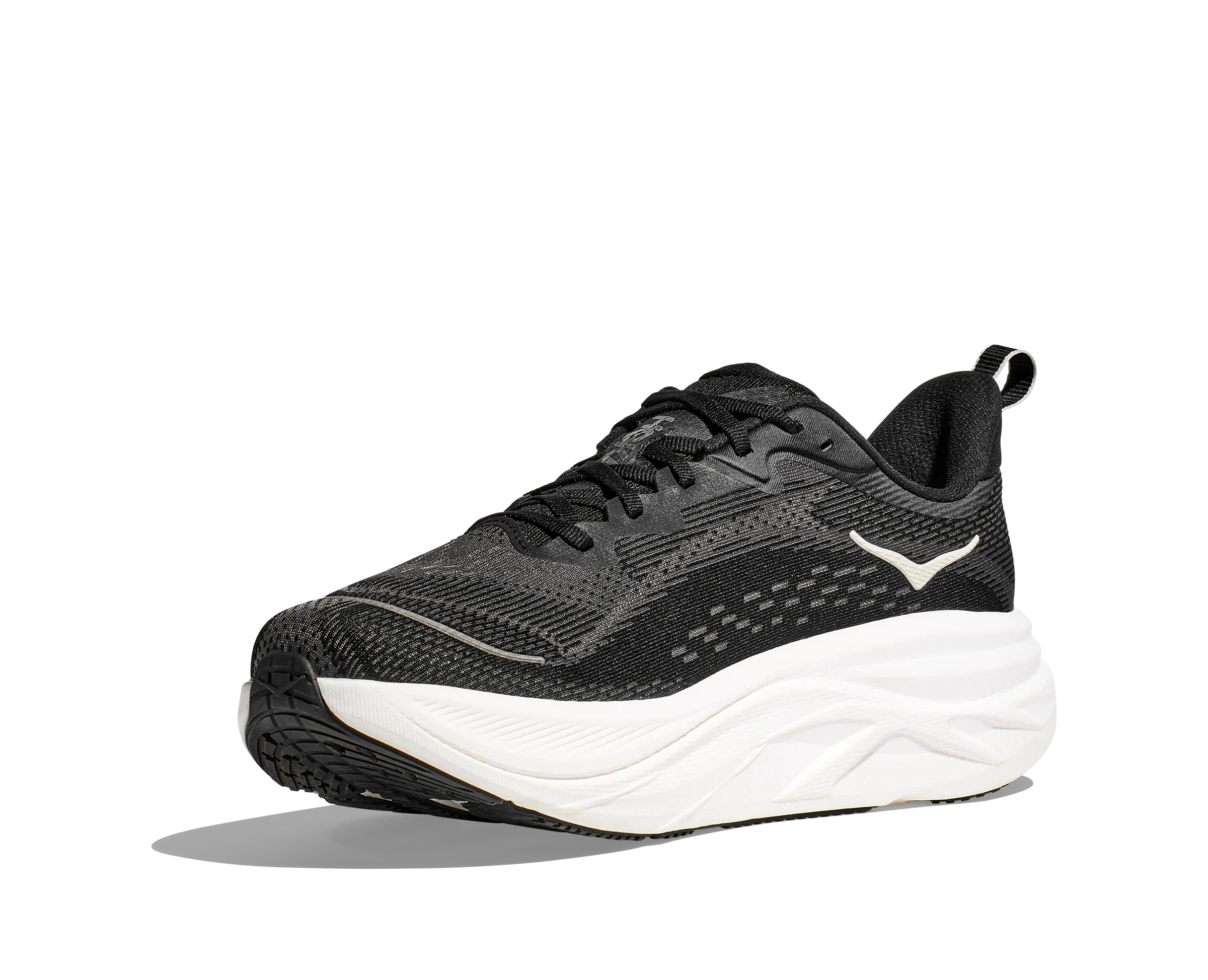 M Hoka Skyflow