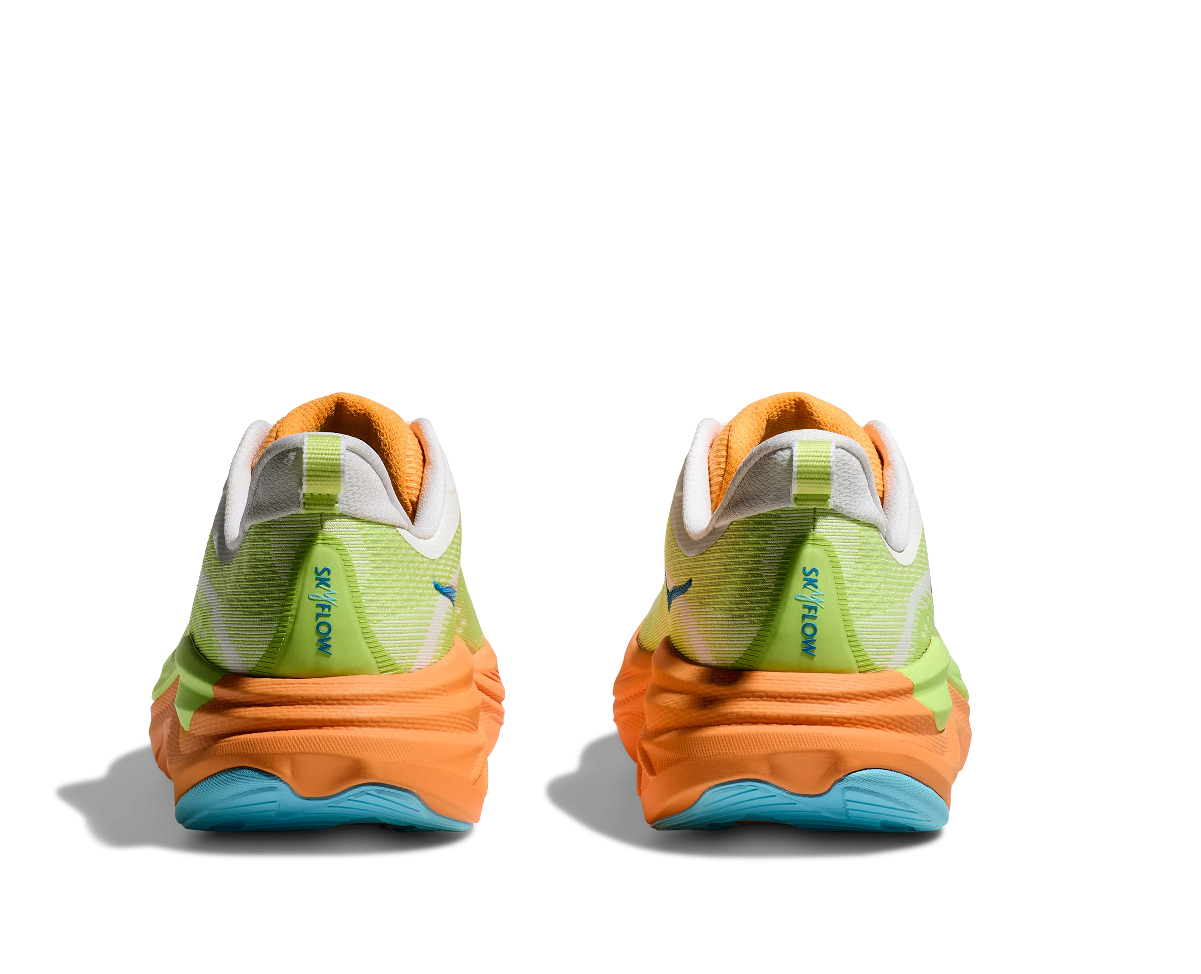 M Hoka Skyflow