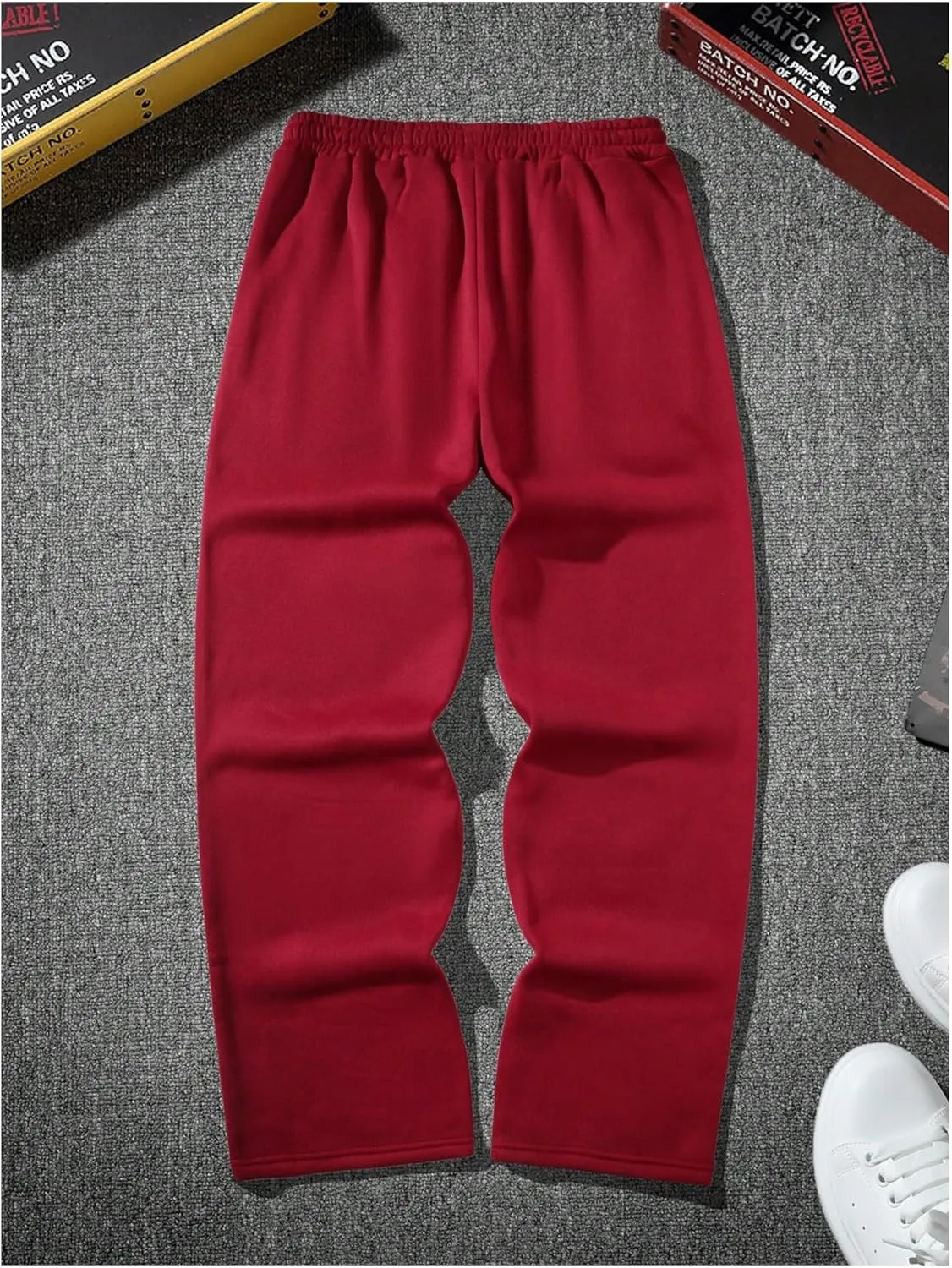 OYOANGLE Men's Graphic Print Drawstring Waist Baggy Sweatpants Loose Straight Leg Pants with Pocket