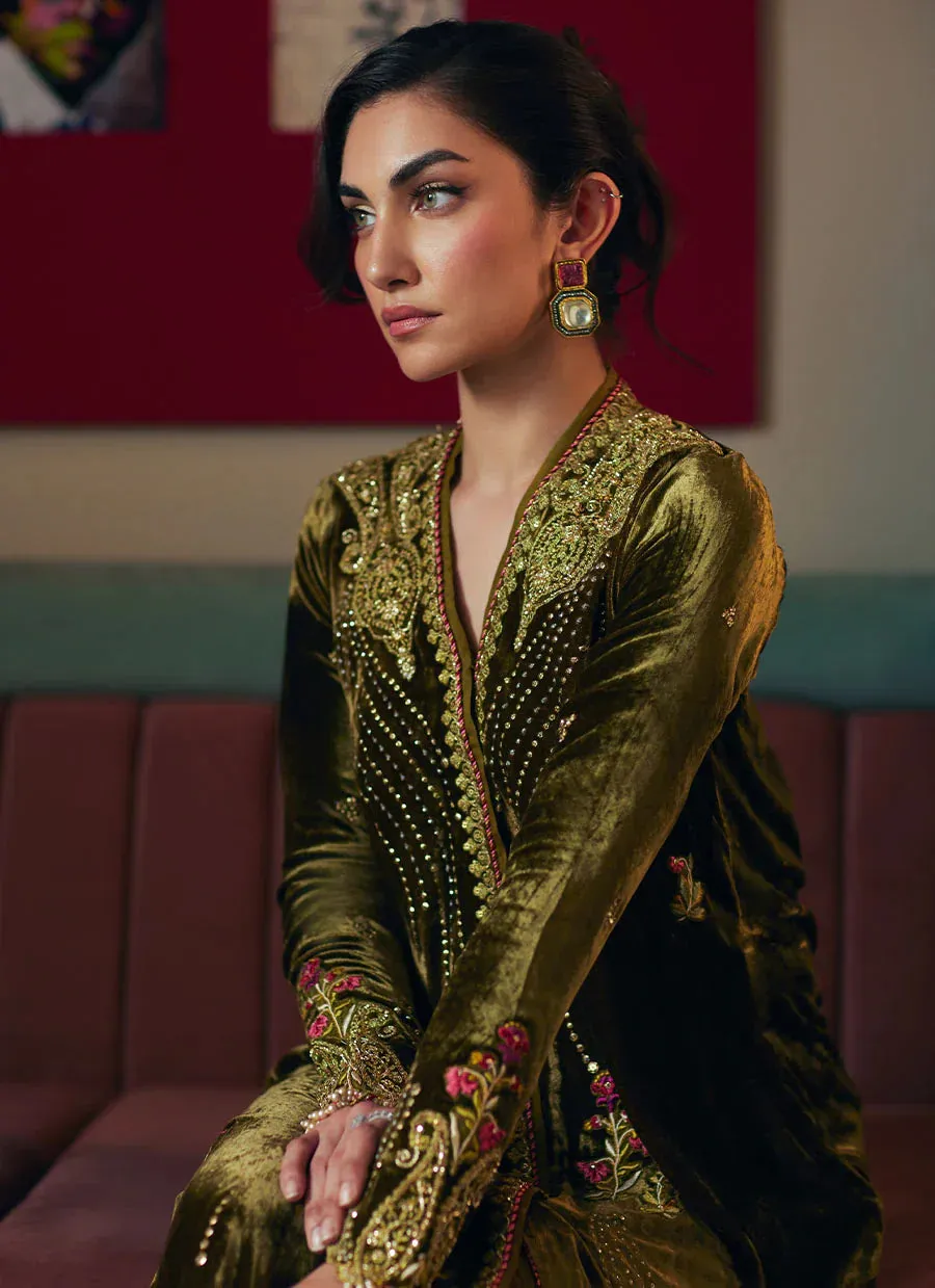 Velvet Revolt 23 - Shahd Olive Shirt And Dupatta