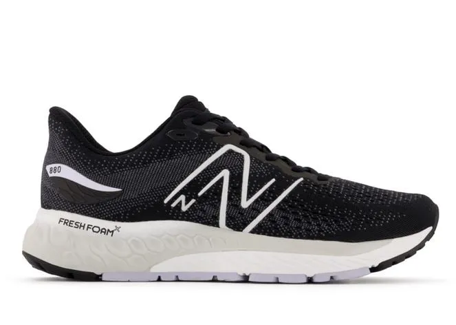 W New Balance Fresh Foam X 880 v12- size 7.5 2E (Extra Wide)